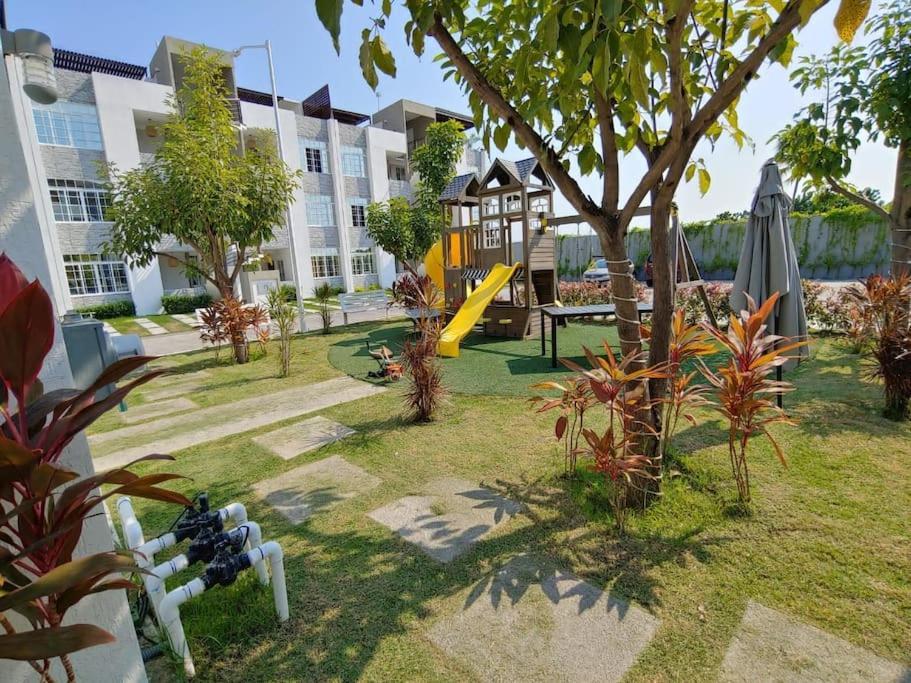 Departamento Con Alberca Apartman Manzanillo Kültér fotó